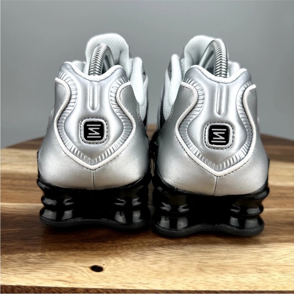Nike Shox TL Metallic Silver Black White (HQ4049 001) Women's Sz 5.5 - Picture 3 of 5